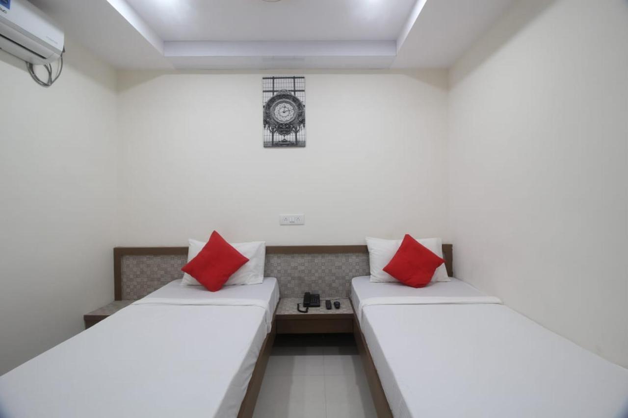 Arjuna Luxury Rooms Hyderabad Exterior photo